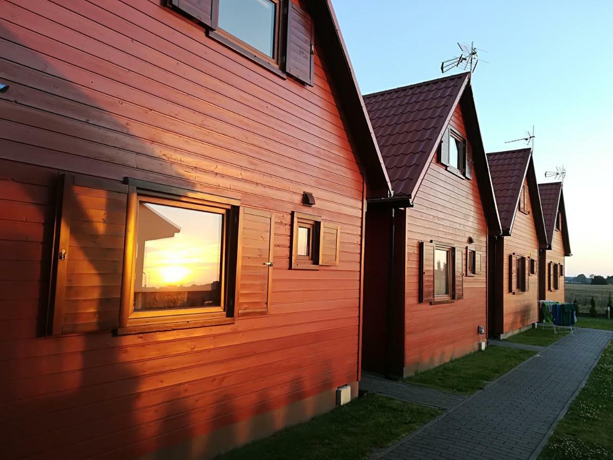 Domki Letniskowe Holiday Ustronie Morskie Exterior foto